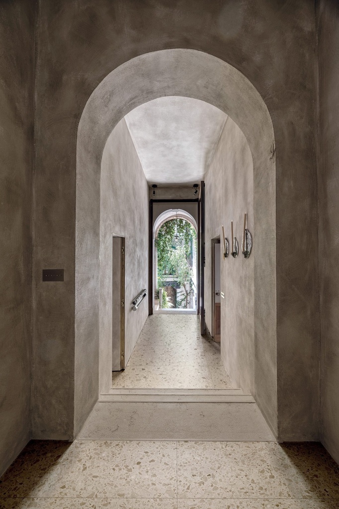 Luca Sasso Matt 120x120 9mm Fenice